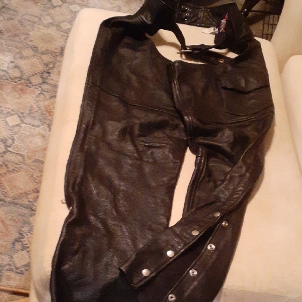 Vtg. MOB Classic X4 Colection Black Leather Motorcycle Chaps XL